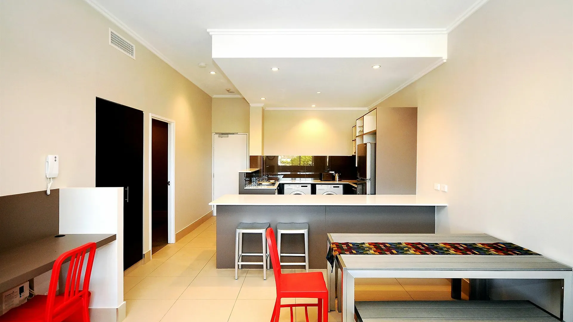 Laguna Serviced Apartments Toowoomba Australia