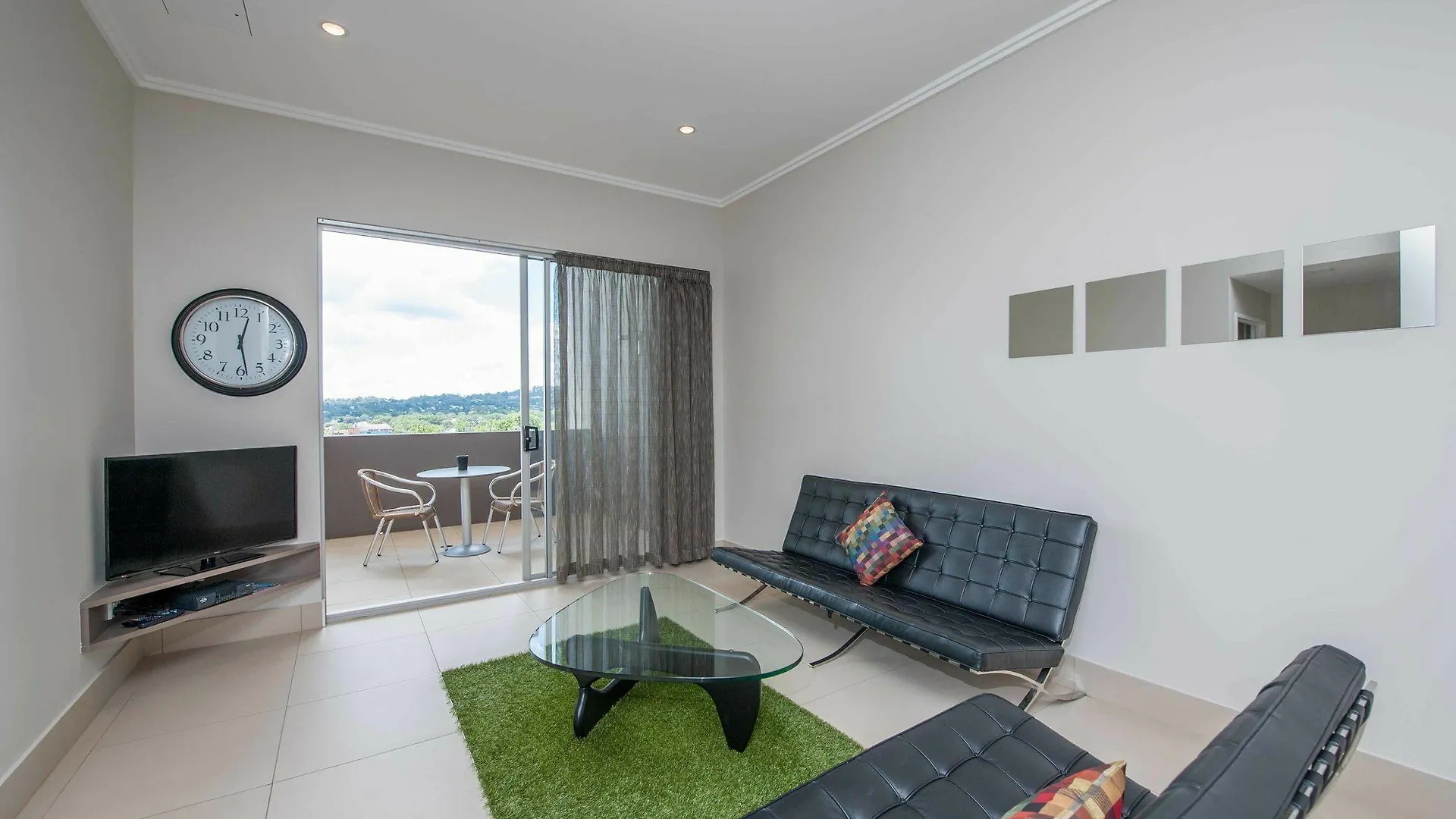 Laguna Serviced Apartments Toowoomba Aparthotel